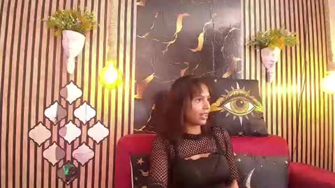 Tiny  online show from 06-11-26, 07:34