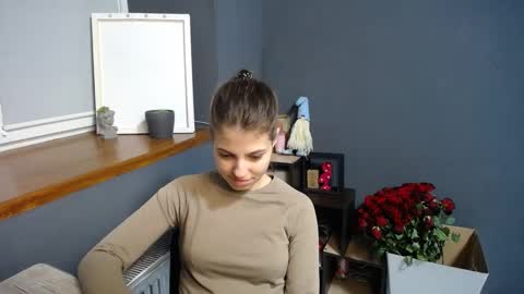 Gloria online show from 02-22-25, 07:34