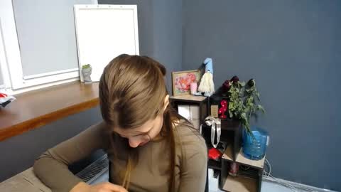 Gloria online show from 03-07-25, 10:35