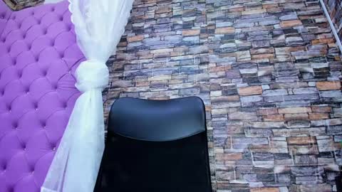 tiny online show from 12-28-24, 08:26