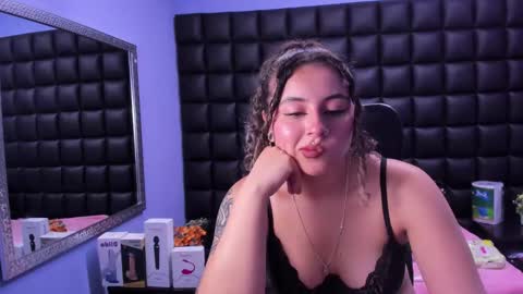 tiny online show from 09-26-25, 03:54