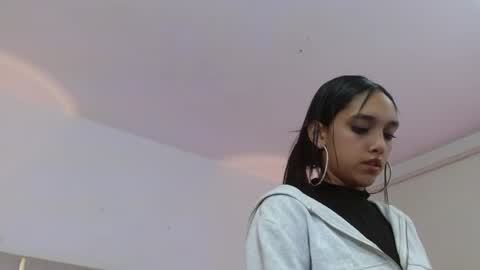 Snapshot of tiny_tay chatting on 02-15-26, 12:36 tiny_tay online show from 02-15-26, 12:36