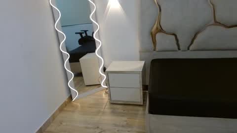 Snapshot of tiny_tay chatting on 03-04-26, 11:38 tiny_tay online show from 03-04-26, 11:38