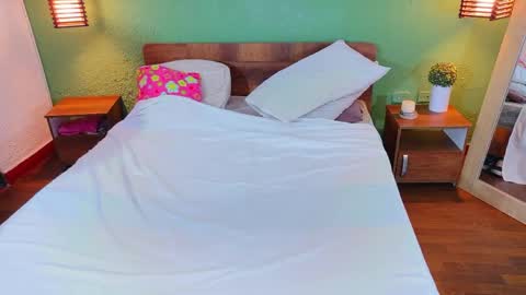 tiny_whore18 online show from 04-28-26, 05:51