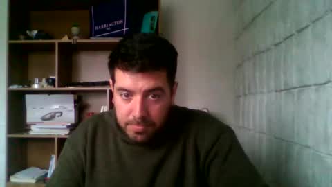 Snapshot of tinycock661212 chatting on 09-08-25, 07:35 Benja online show from 09-08-25, 07:35