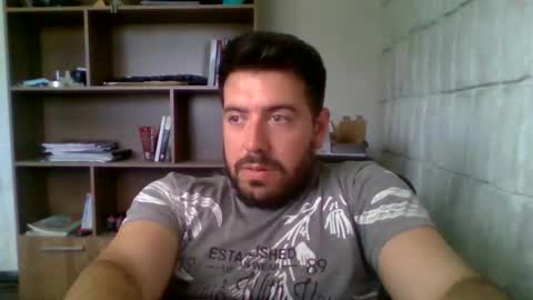 Snapshot of tinycock661212 chatting on 10-02-25, 07:10 Benja online show from 10-02-25, 07:10