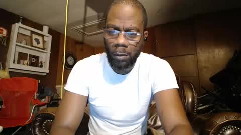 tinycock_1979 online show from 10-07-25, 09:39