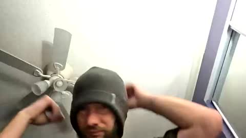 tinyguynicecock online show from 04-03-26, 02:09