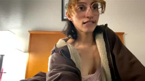 tinyhairycherry online show from 04-15-26, 01:45