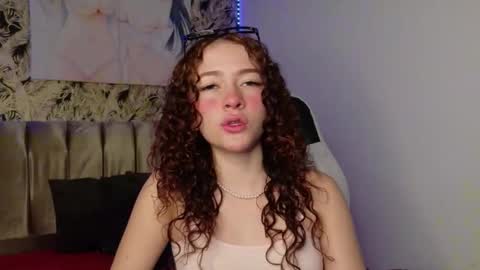 Snapshot of tinysophi chatting on 01-13-26, 10:15 tinysophi online show from 01-13-26, 10:15