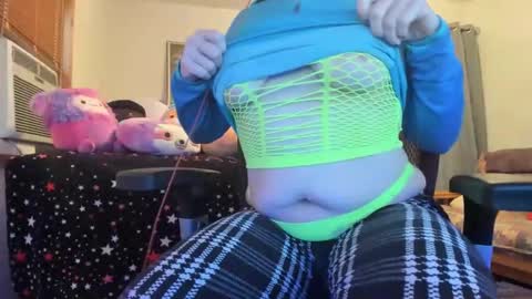 Snapshot of tinytina0069 chatting on 10-10-25, 12:15 tinytina0069 online show from 10-10-25, 12:15