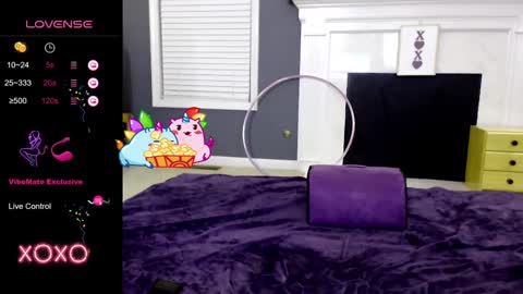 Snapshot of tinyvixxen chatting on 02-11-25, 11:22 V - Read the bio please thanks. online show from 02-11-25, 11:22