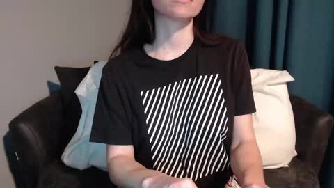 Snapshot of tinyytina chatting on 03-12-25, 10:16 TinyyTina online show from 03-12-25, 10:16