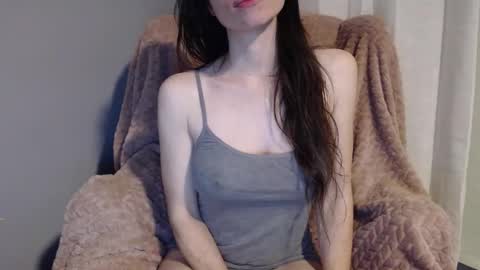 Snapshot of tinyytina chatting on 01-14-26, 10:21 TinyyTina online show from 01-14-26, 10:21