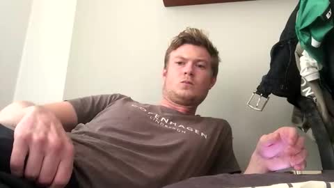 tippedrobin4830 online show from 11-17-25, 01:39