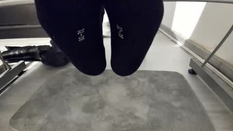 Anna online show from 12-20-24, 08:12