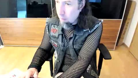 Tirolerboy27 online show from 04-28-26, 08:19