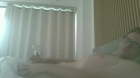 titlovercums online show from 04-20-26, 12:13