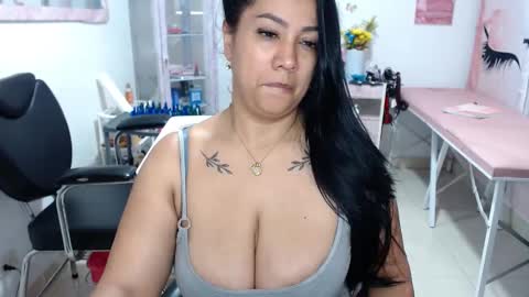 DIVA online show from 11-04-25, 05:34