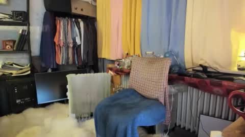 liebe es mich nackt vor der cam zu zeigen online show from 11-08-25, 10:15