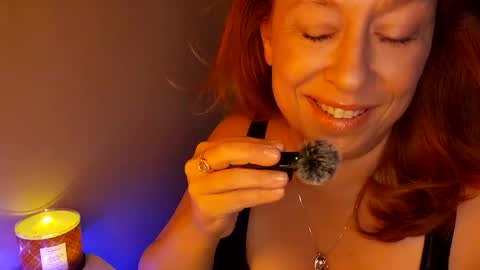 Snapshot of tittytarot2 chatting on 11-09-25, 01:15 Mystic Minxxx online show from 11-09-25, 01:15