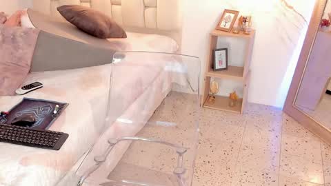 Tivizay online show from 03-11-25, 02:29