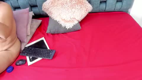 Tivizay online show from 12-20-25, 12:01