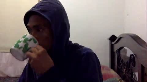 Snapshot of tnptlhvgyqcy chatting on 10-29-25, 03:31 DESTROY.S online show from 10-29-25, 03:31