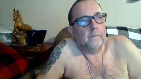 Vols online show from 02-26-25, 01:32