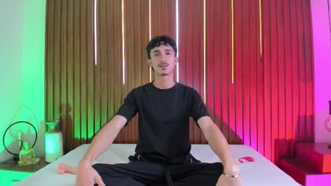 Tobias  online show from 10-13-25, 01:00