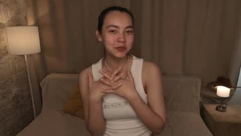 Lin online show from 05-24-26, 04:17