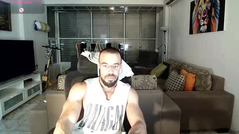 Snapshot of todd_dantes chatting on 11-01-25, 05:15 Todd online show from 11-01-25, 05:15