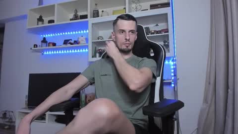 Todd online show from 11-06-25, 02:12