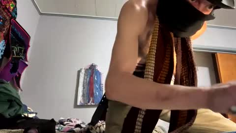 toddpascoe77 online show from 10-24-25, 03:14