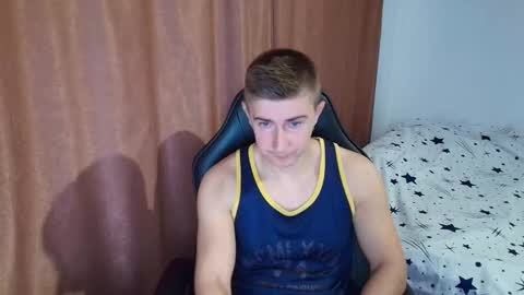 todhorny987 online show from 02-18-26, 05:47