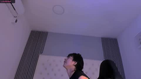 toji lee online show from 11-15-25, 08:38