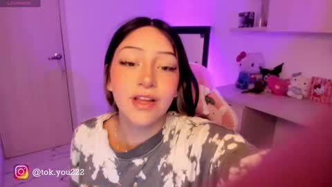 Snapshot of toky222 chatting on 02-11-25, 09:46 Tokyo online show from 02-11-25, 09:46