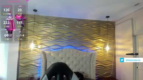 toky         online show from 02-16-25, 07:49