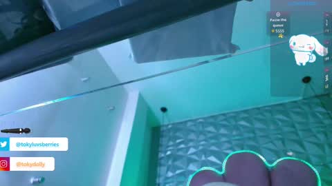 toky         online show from 09-25-25, 06:33