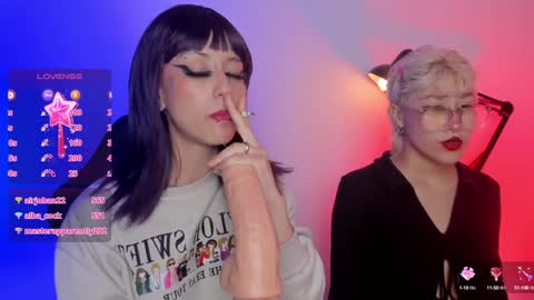 Snapshot of tokyo_blues chatting on 12-14-24, 07:18  Halsey  Sofii  online show from 12-14-24, 07:18