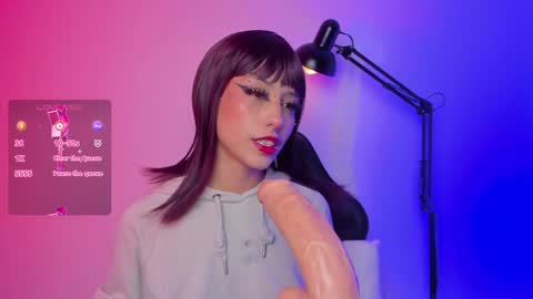 Snapshot of tokyo_blues chatting on 12-18-24, 12:10  Halsey  Sofii  online show from 12-18-24, 12:10