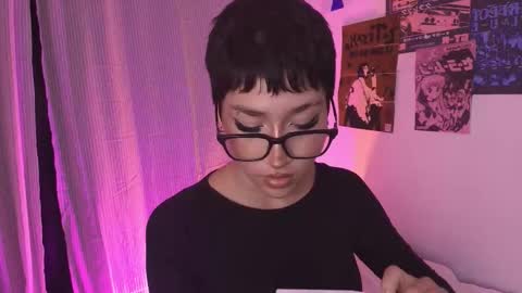  Halsey  Sofii  online show from 12-22-25, 05:48