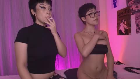 Snapshot of tokyo_blues chatting on 01-09-26, 02:58 Halsey Sofii online show from 01-09-26, 02:58