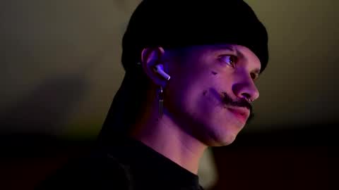 tokyo_oo online show from 12-21-25, 10:44