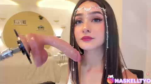 Tokyo  online show from 09-12-25, 04:23