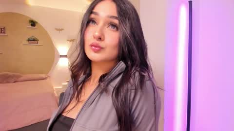 Tokyo  online show from 11-05-25, 04:23