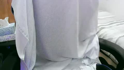 tolon408472 online show from 01-27-25, 12:33