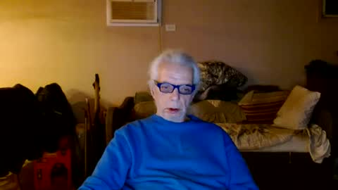 tom112292014 online show from 02-05-25, 04:37