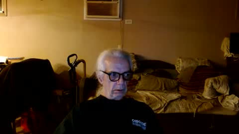 Snapshot of tom112292014 chatting on 12-16-25, 04:39 tom112292014 online show from 12-16-25, 04:39