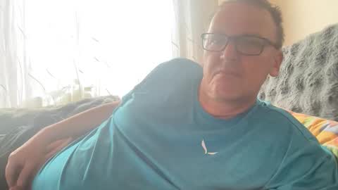 Tom online show from 10-11-25, 01:20